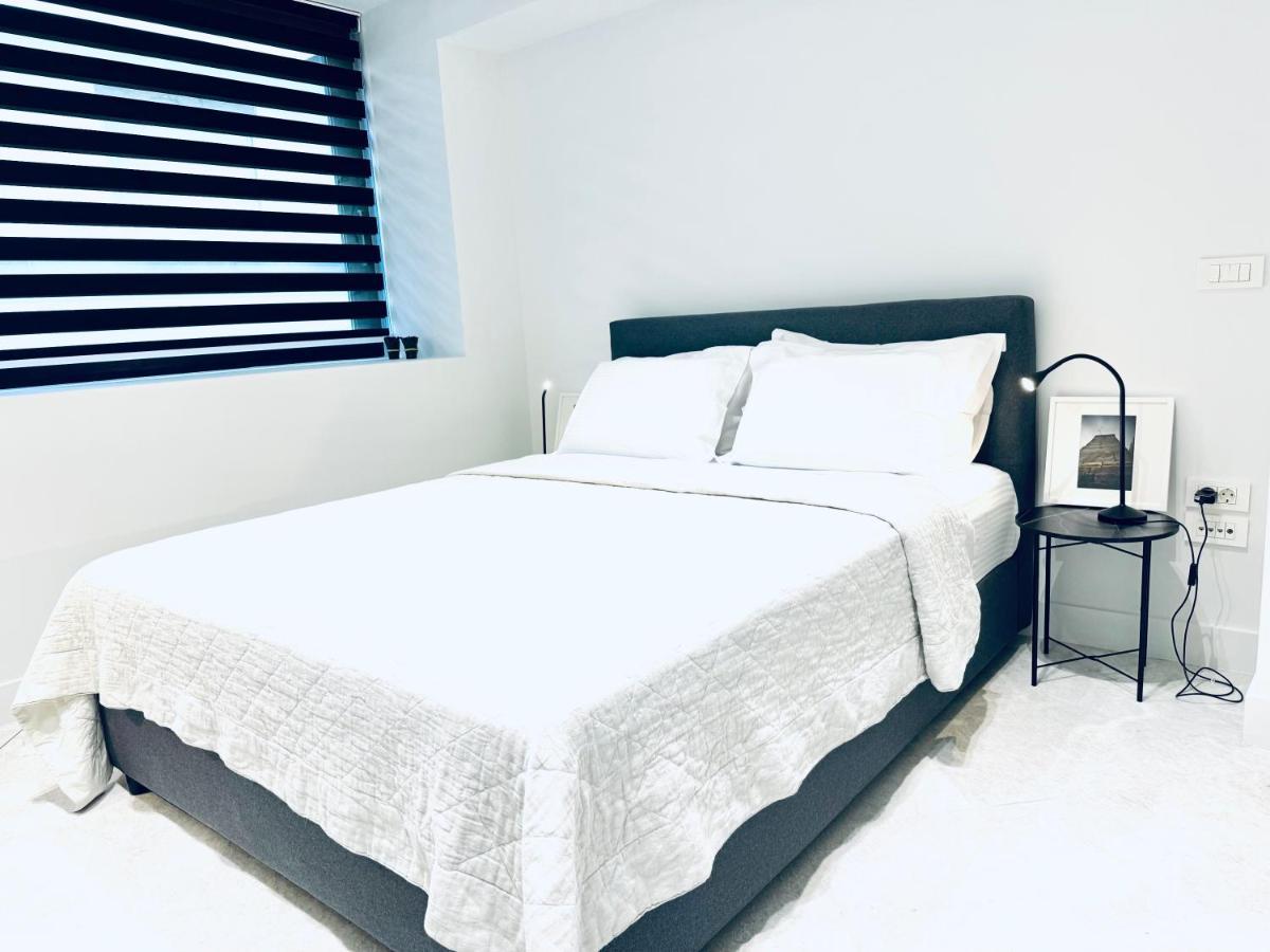Stylish Central Superior Bedroom In Kolonaki Athens Ngoại thất bức ảnh